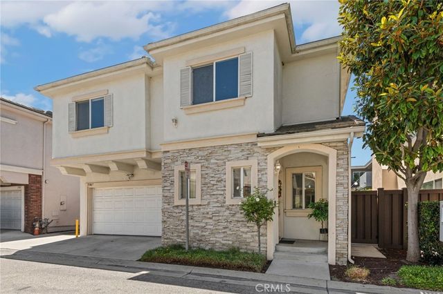 15807 Crest Lane, Gardena.