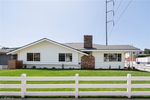 5034 W 140th, Hawthorne.
