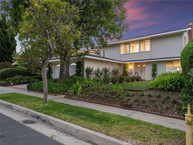 28503 Trailriders, Rancho Palos Verdes.