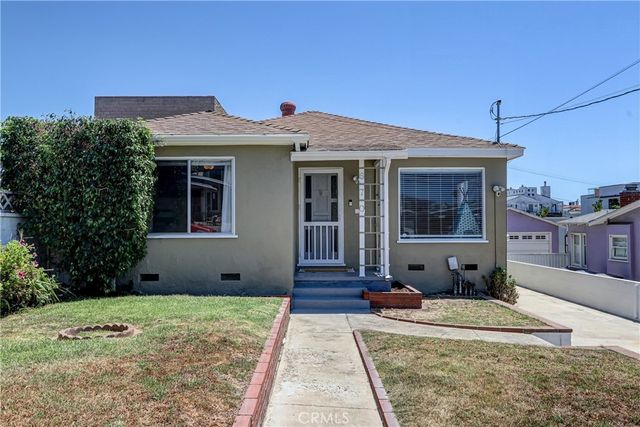 670 6th, Hermosa Beach.
