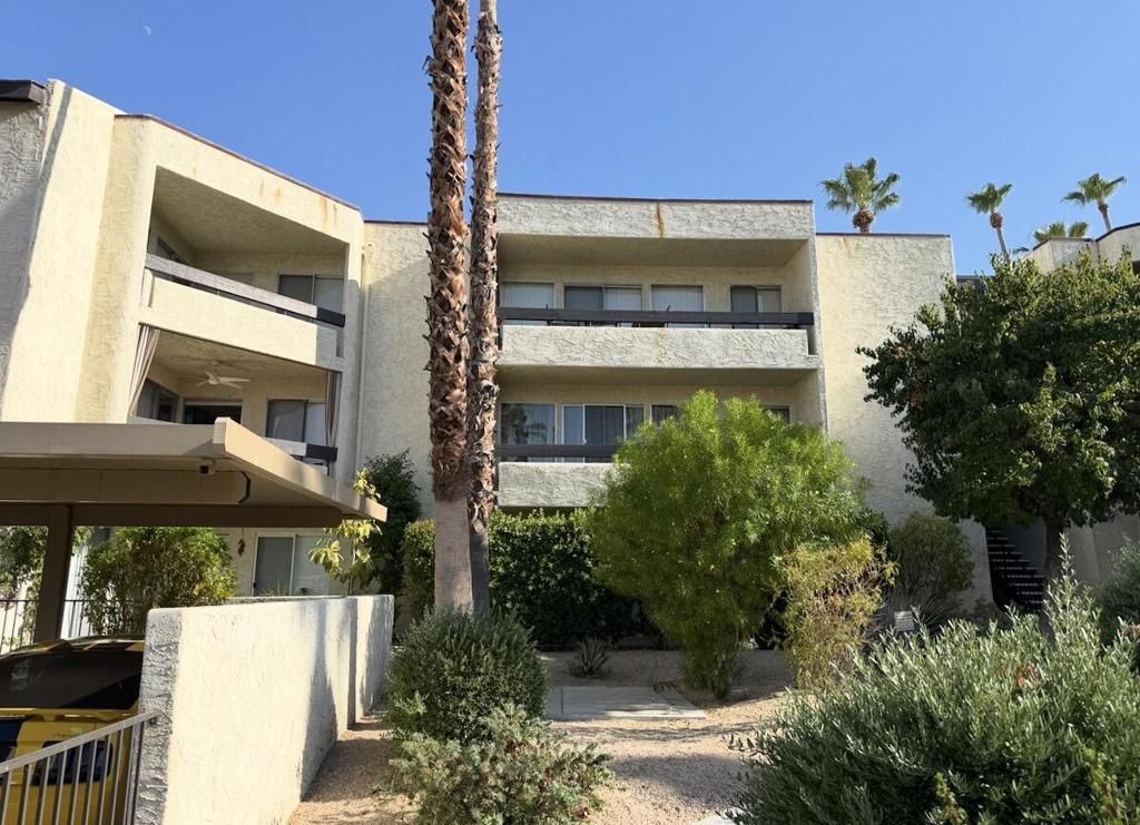1552 S Camino Real # 229, Palm Springs