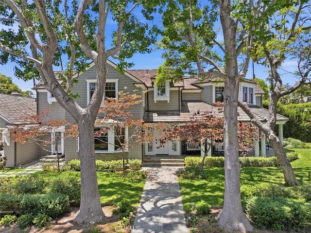209 Via Colorin, Palos Verdes Estates.