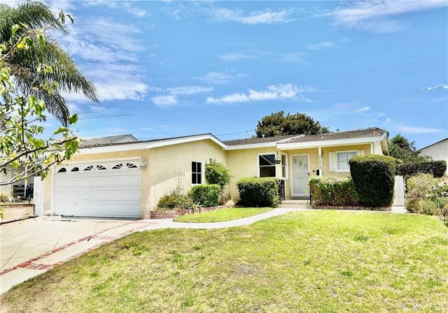 21614 Ellinwood Dr, Torrance.