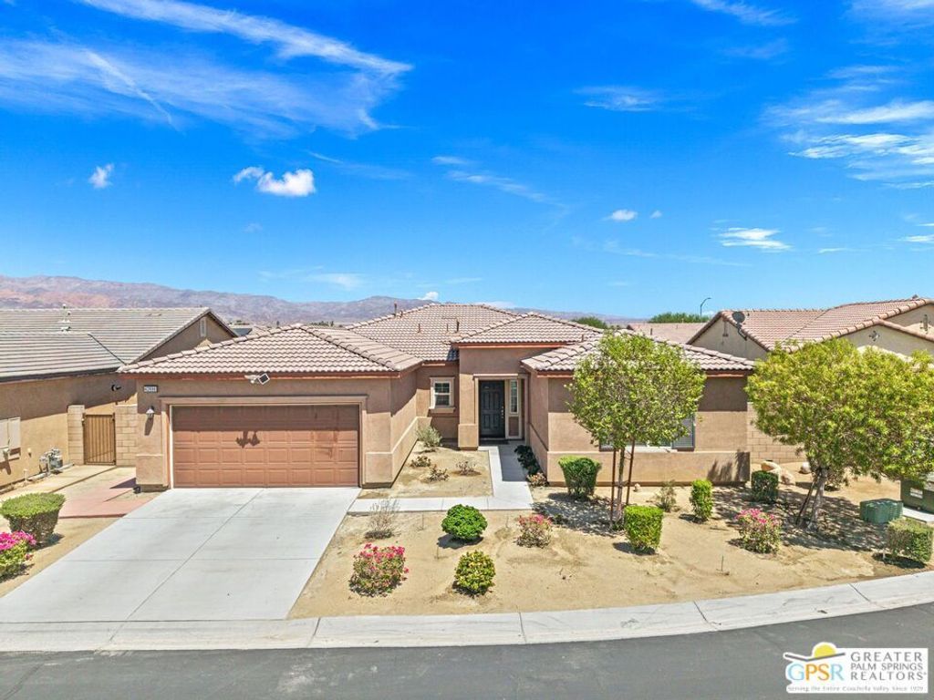 42696 Saragoza Court, Indio