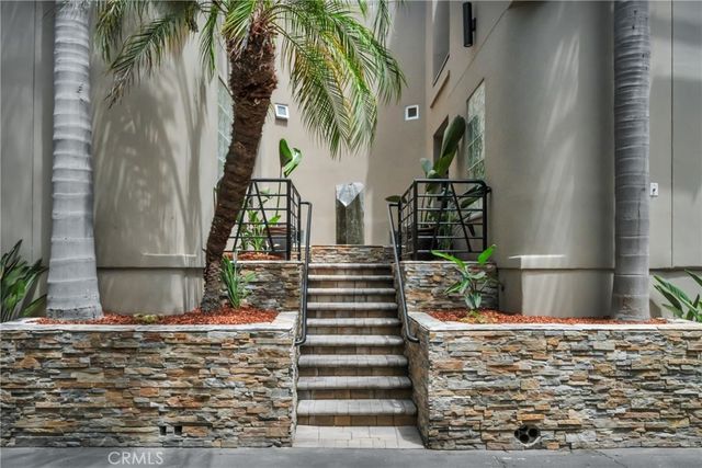 417 23rd Street, Manhattan Beach.