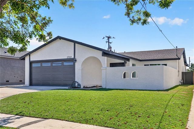 17117 S Denker, Gardena.
