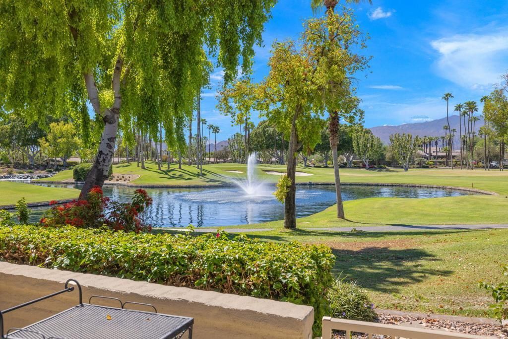 171 Bouquet Canyon Drive, Palm Desert