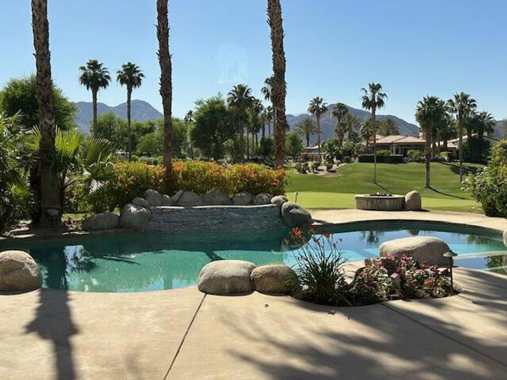 49335 Vista Estrella, La Quinta