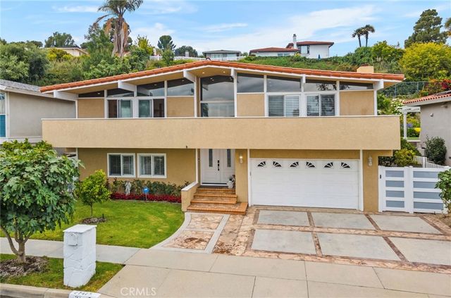 27425 Elmbridge, Rancho Palos Verdes.