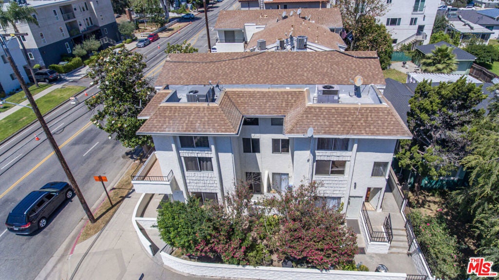 Photo of Listing #24415755