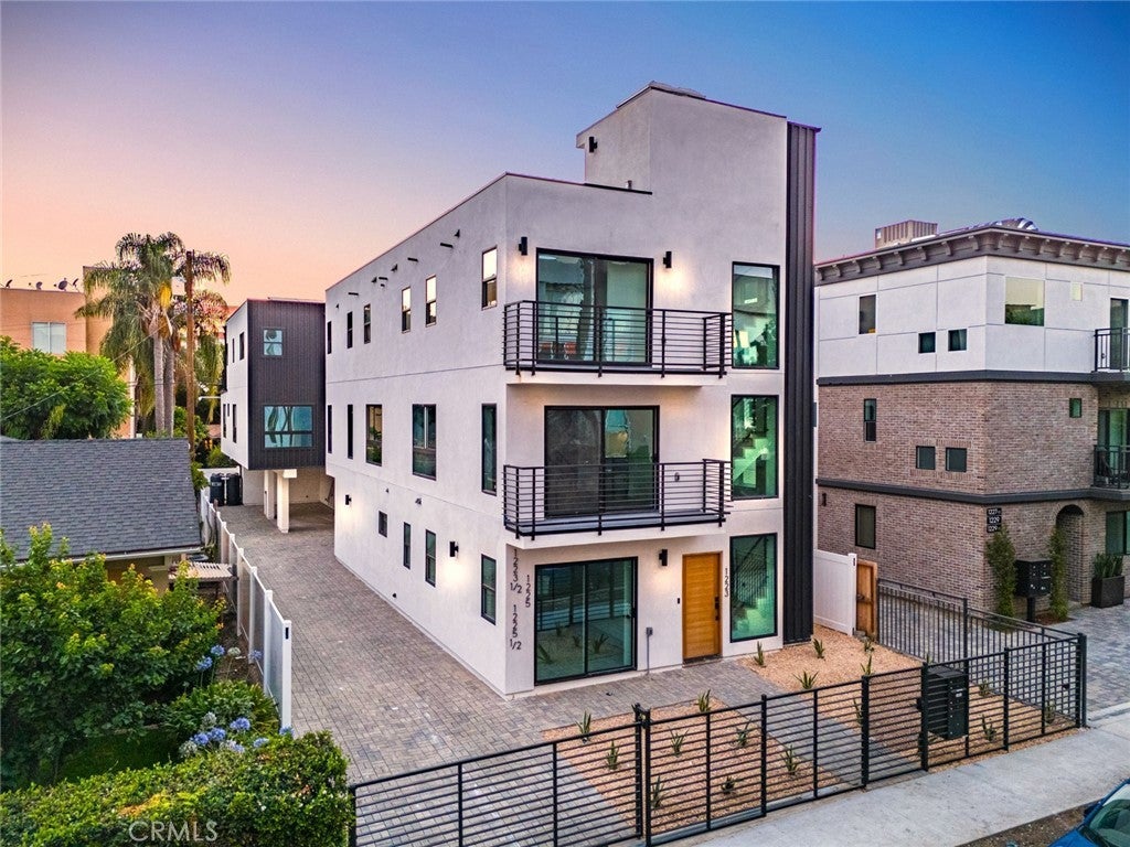 Photo of Listing #BB24154210