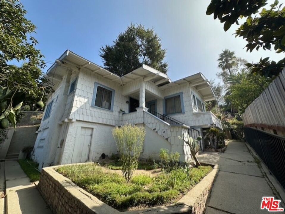 Photo of Listing #24452019