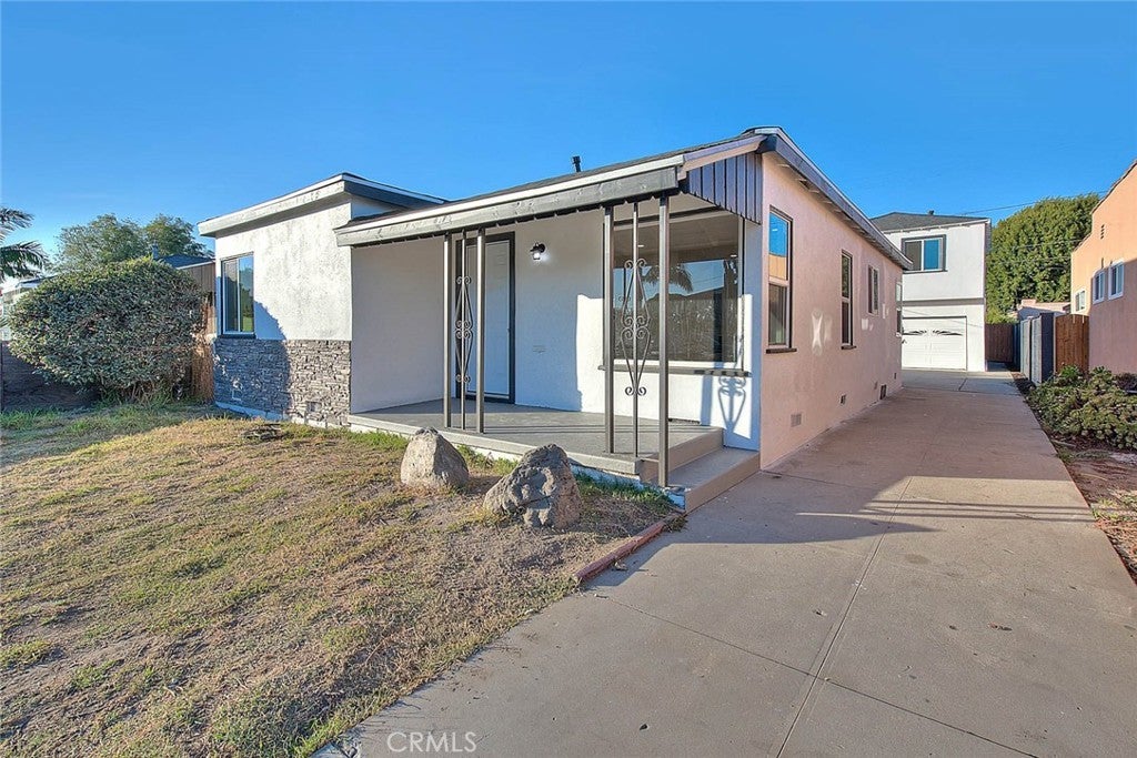 Photo of Listing #DW24240037