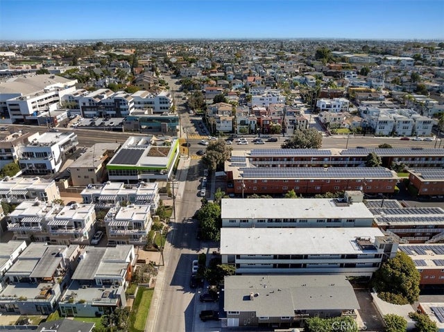 720 21st Street, Hermosa Beach.