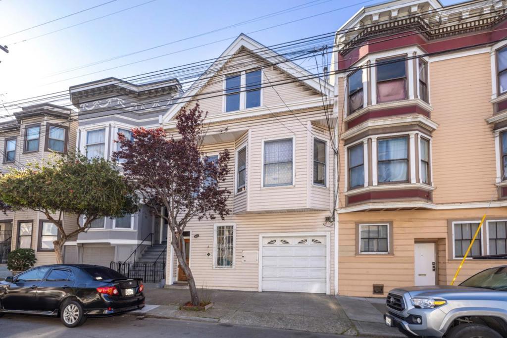 Photo of Listing #ML81989248