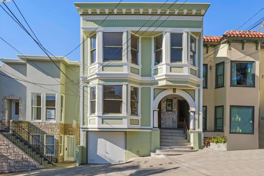 Photo of Listing #41081390