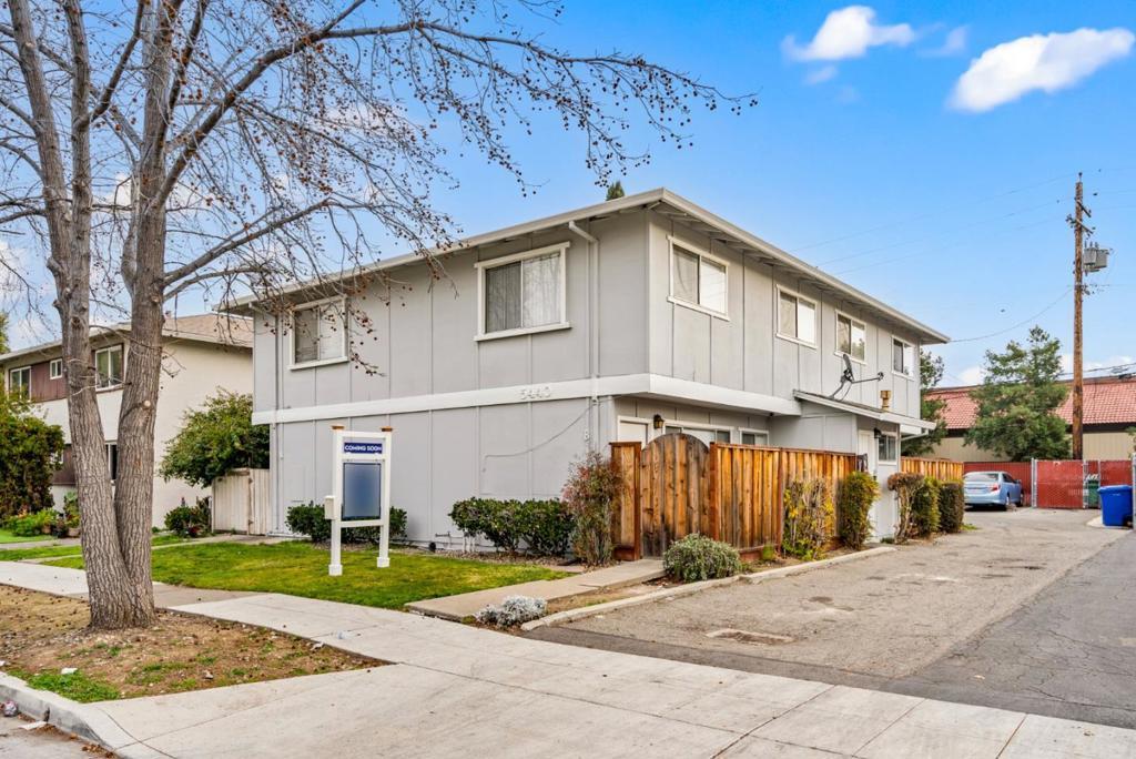 Photo of Listing #ML81989301