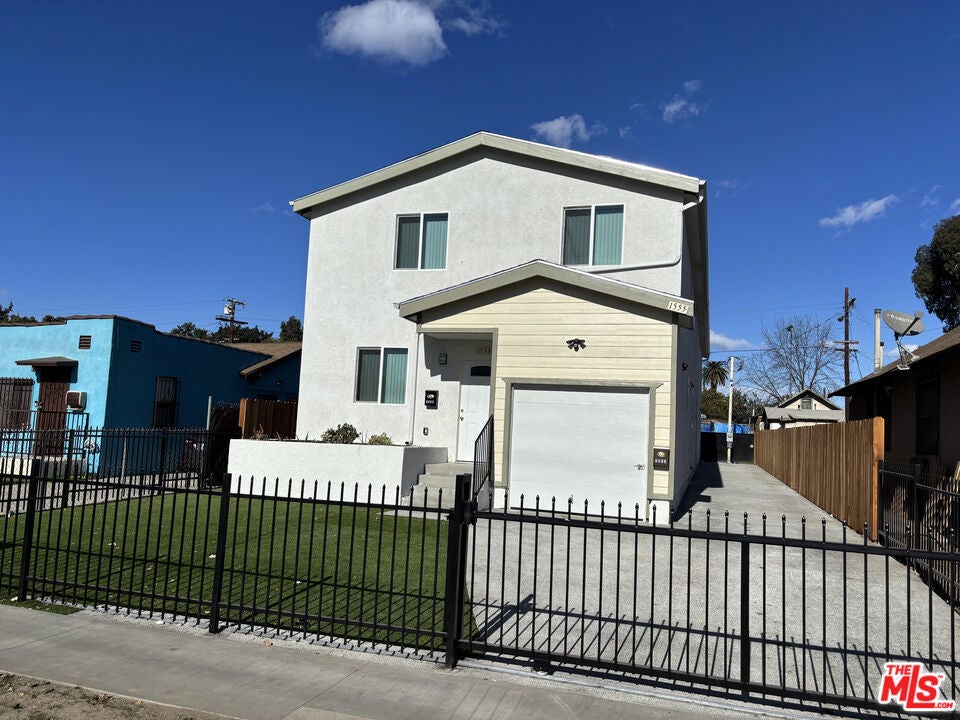 Photo of Listing #25488279