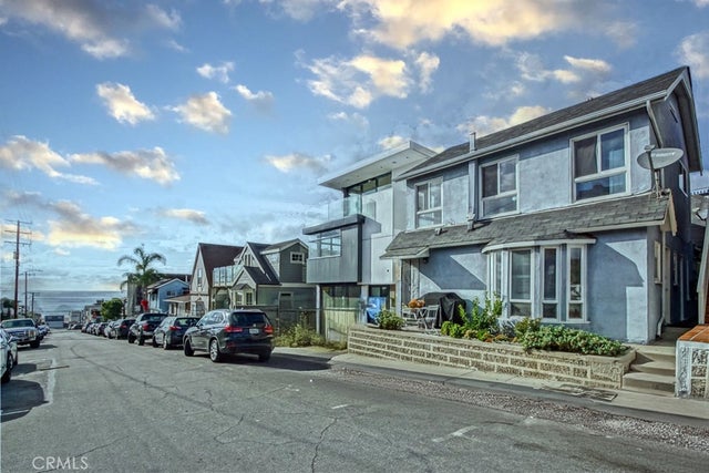 259 28th Street, Hermosa Beach.