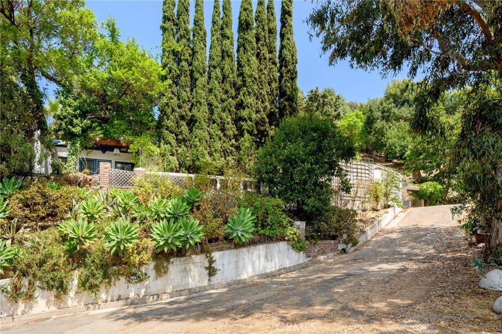 Photo of Listing #SR25021055