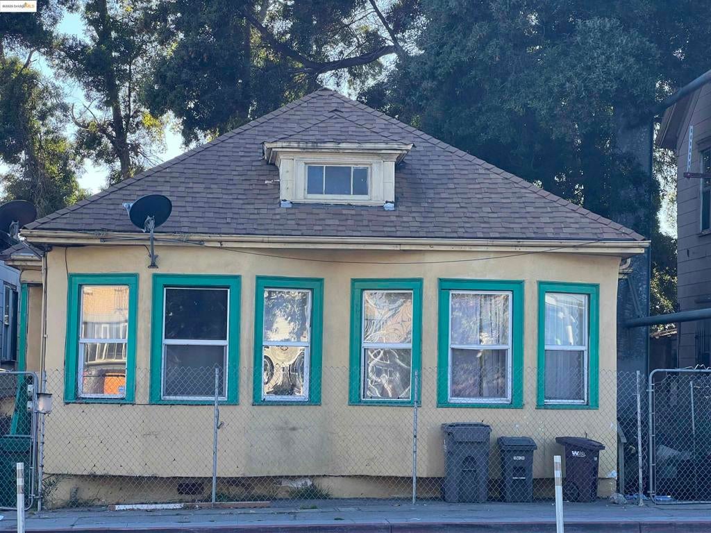 Photo of Listing #41085771