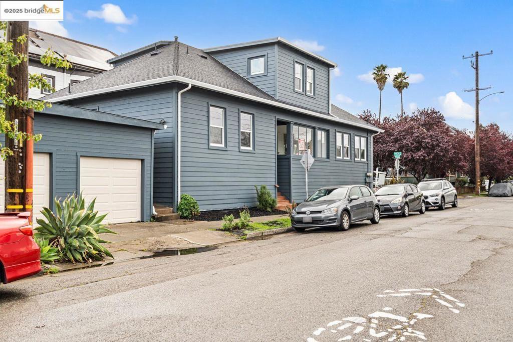 Photo of Listing #41085852