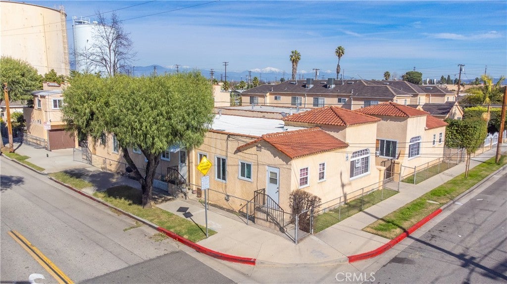 Photo of Listing #DW25035426