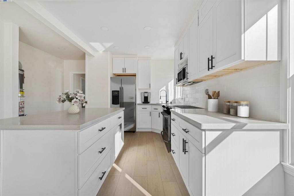 Photo of Listing #41086298