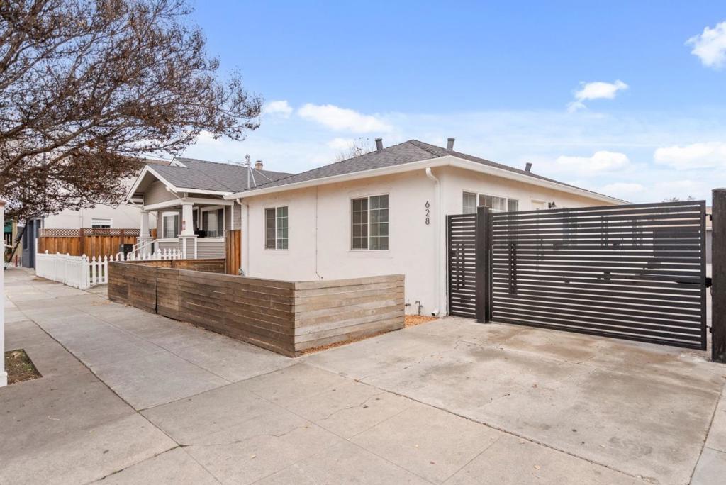 Photo of Listing #ML81994746