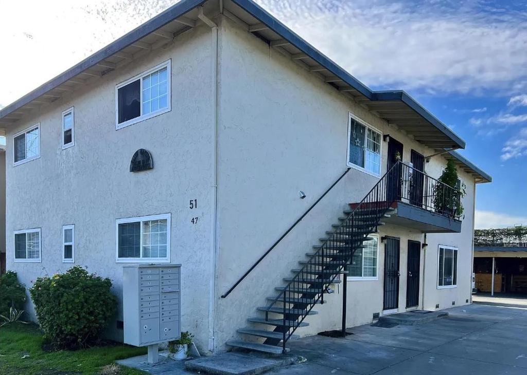 Photo of Listing #ML81995564