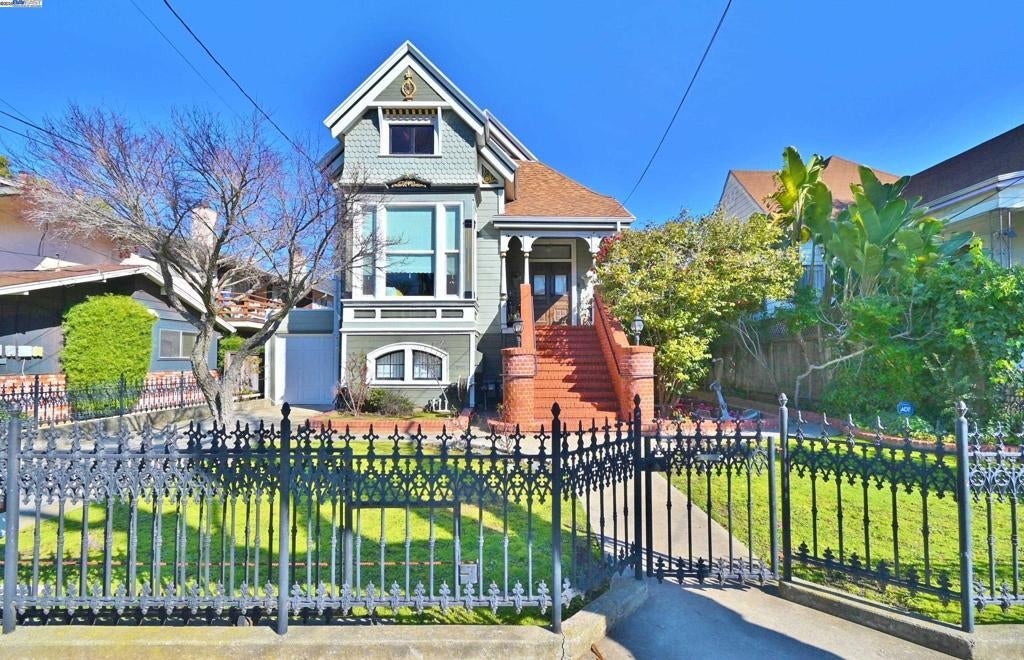 Photo of Listing #41087995