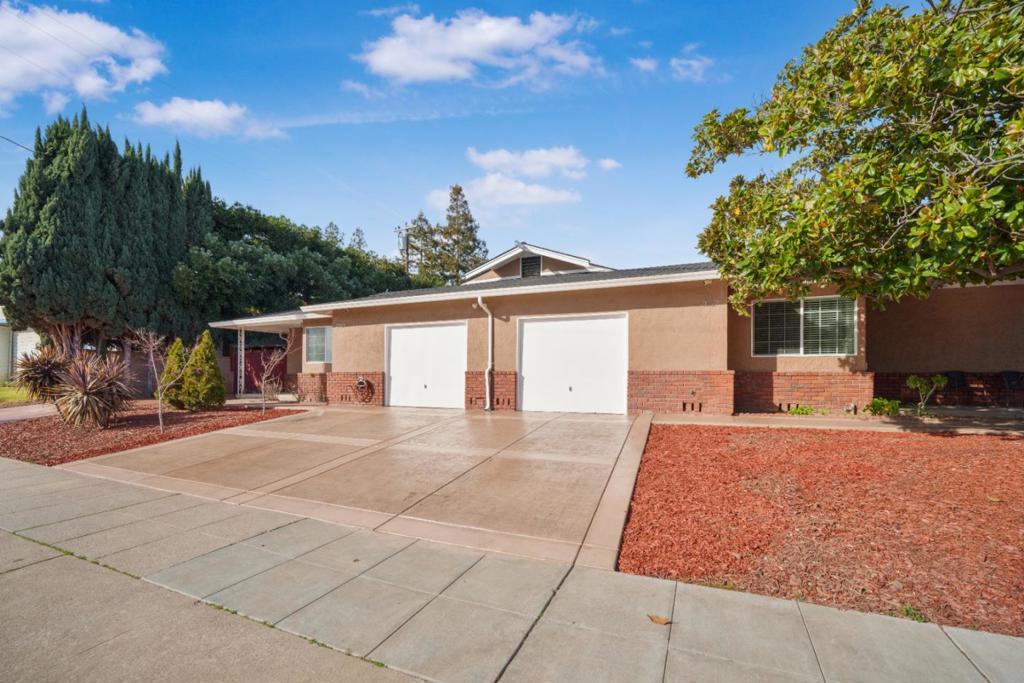 Photo of Listing #ML81996690