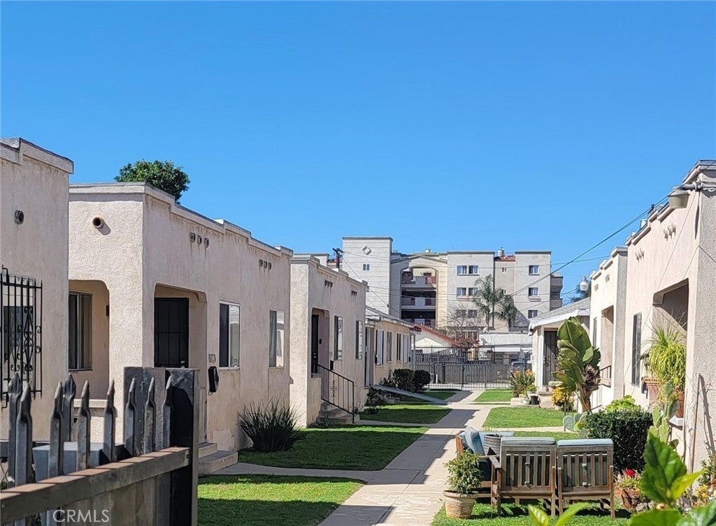 Photo of Listing #SB25057071