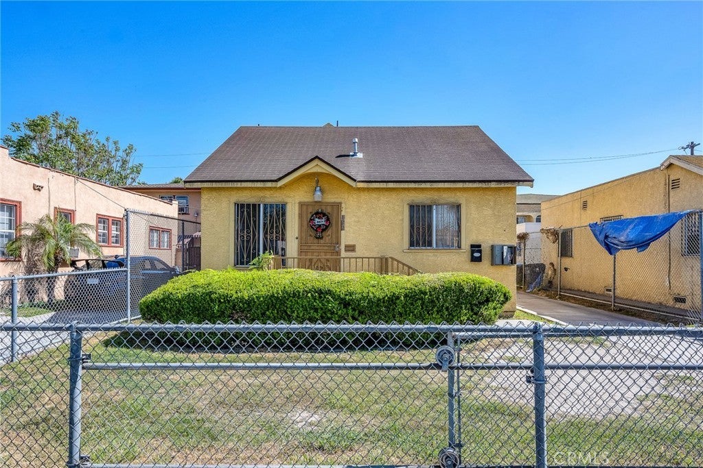 Photo of Listing #IV25055127