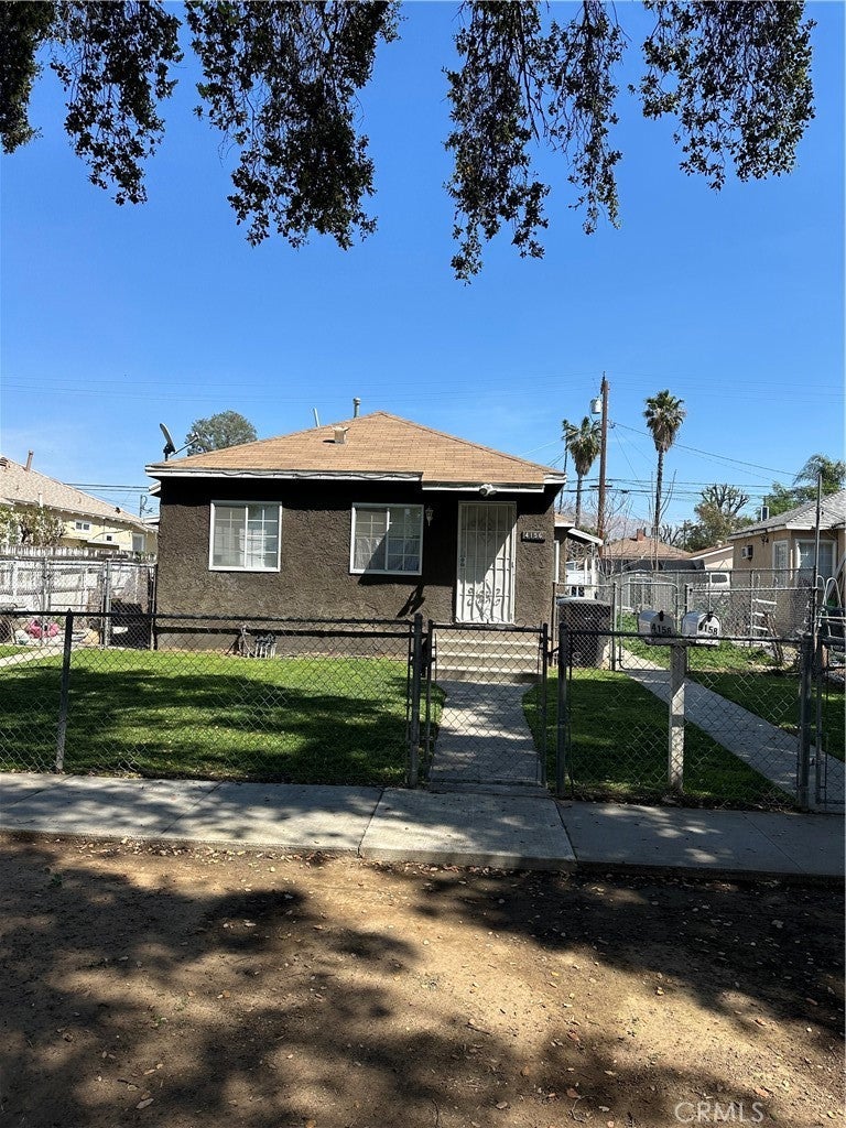 Photo of Listing #IV25062875