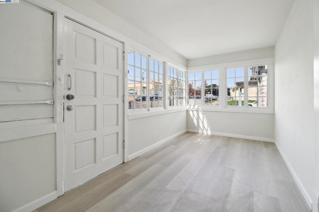 Photo of Listing #41090765