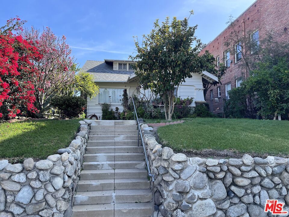 Photo of Listing #25517863