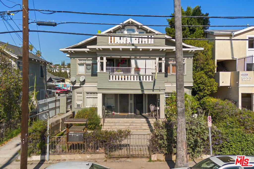 Photo of Listing #25523255