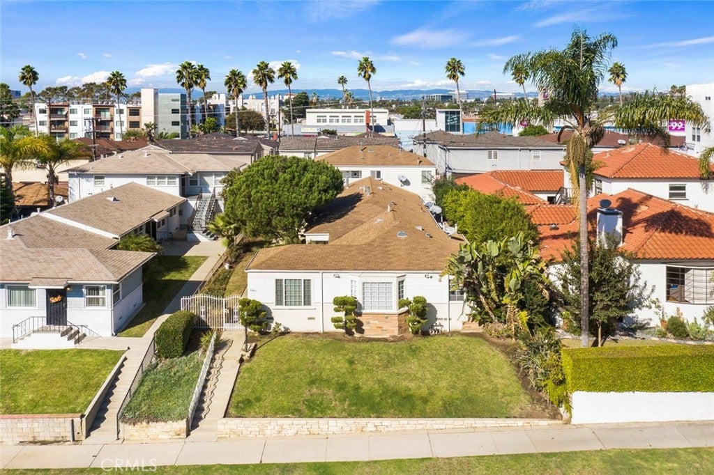 Photo of Listing #PW25079982