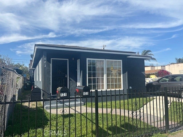 Photo of Listing #DW25080492