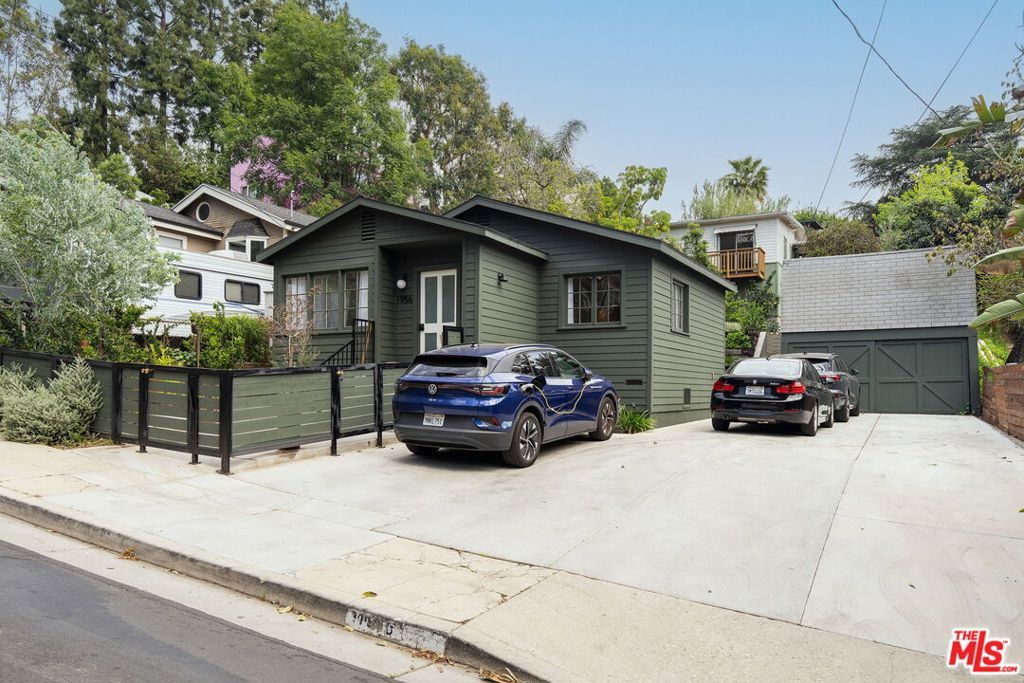 Photo of Listing #25526299