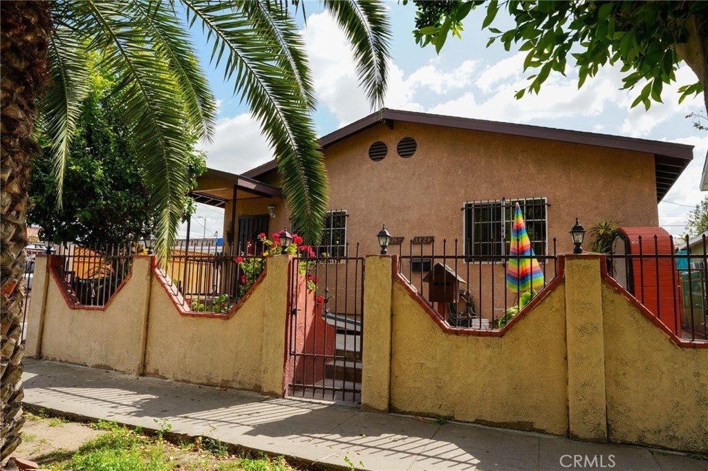 Photo of Listing #DW25087496