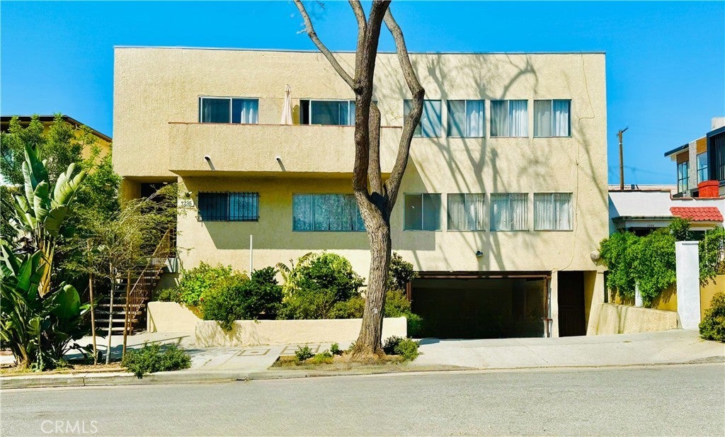 Photo of Listing #SR25091539