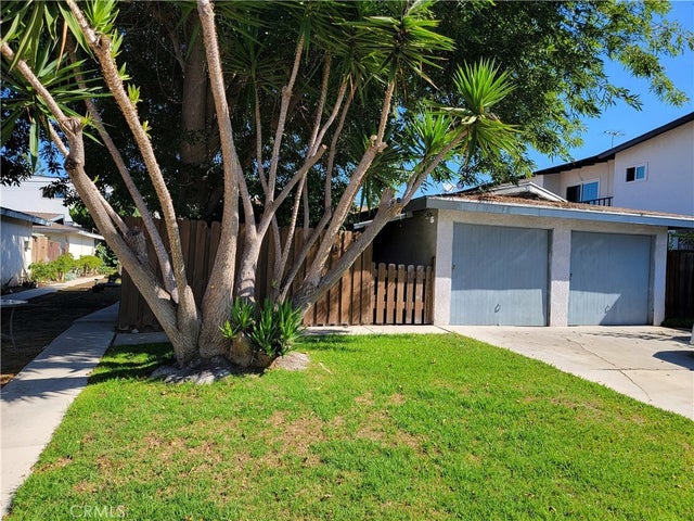 2109 Warfield Avenue, Redondo Beach.