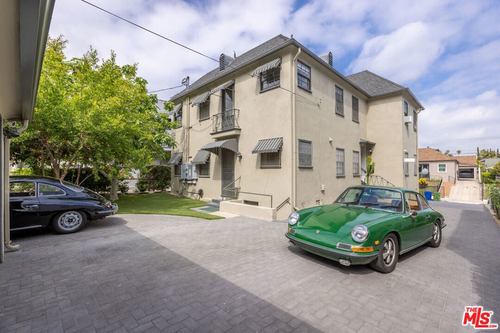 Photo of Listing #25530463