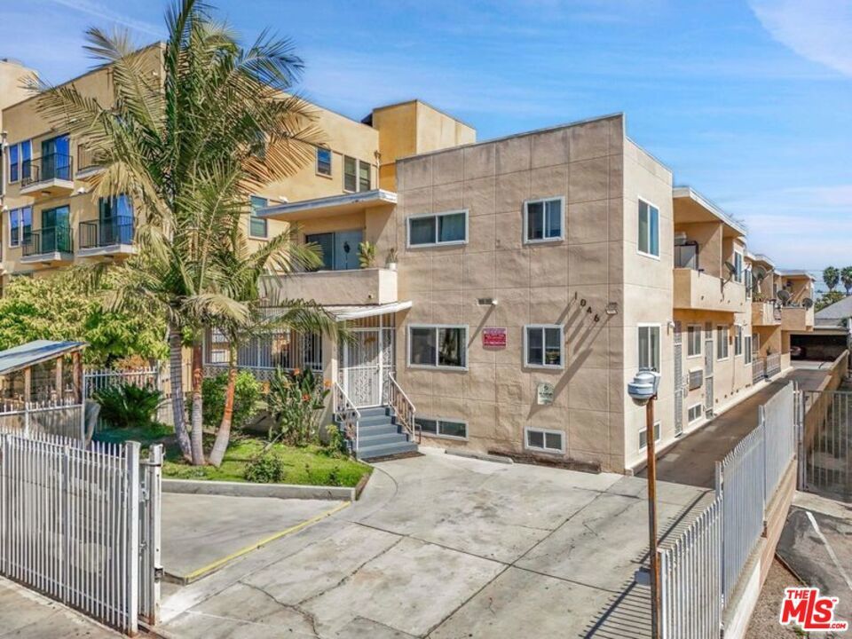 Photo of Listing #25528543