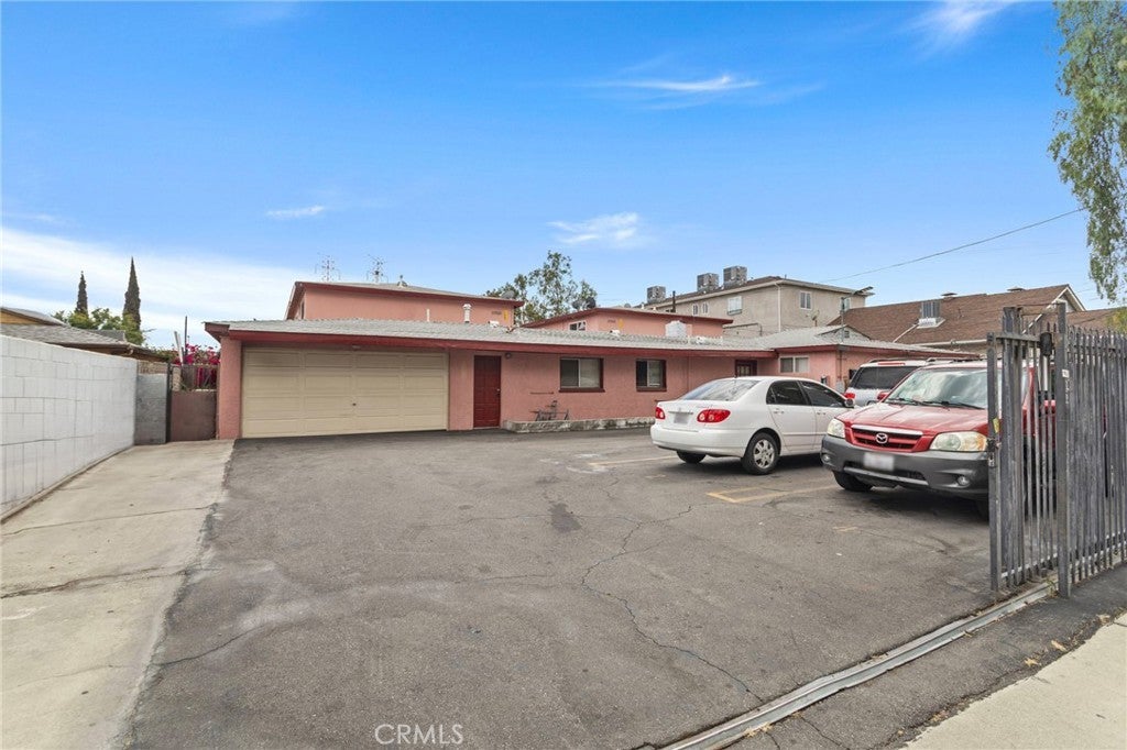 Photo of Listing #SR25098155