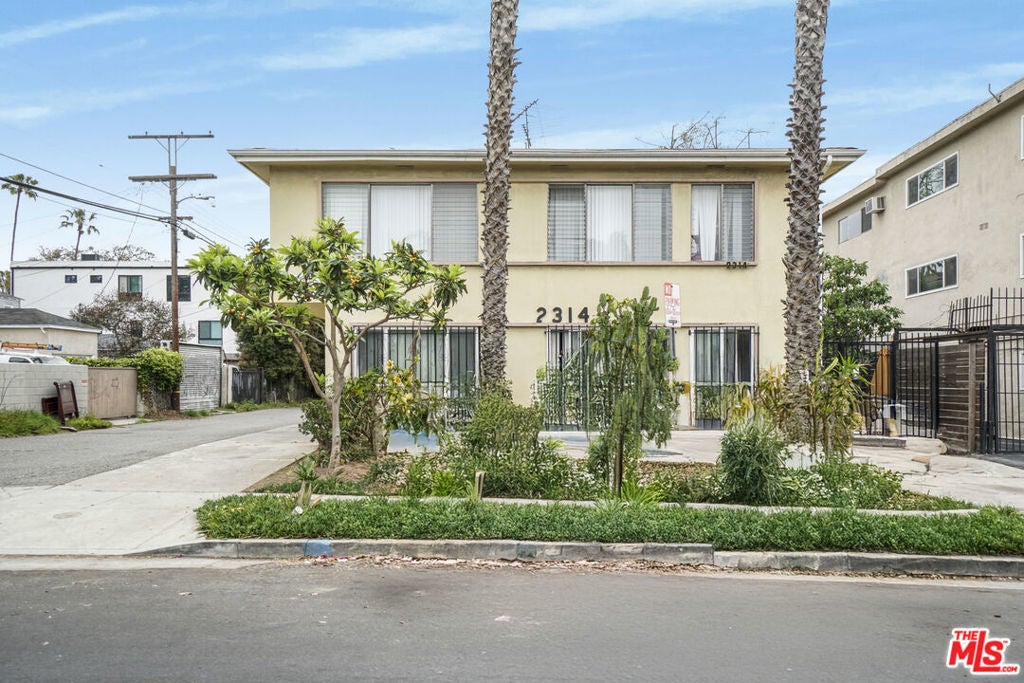 Photo of Listing #25533663