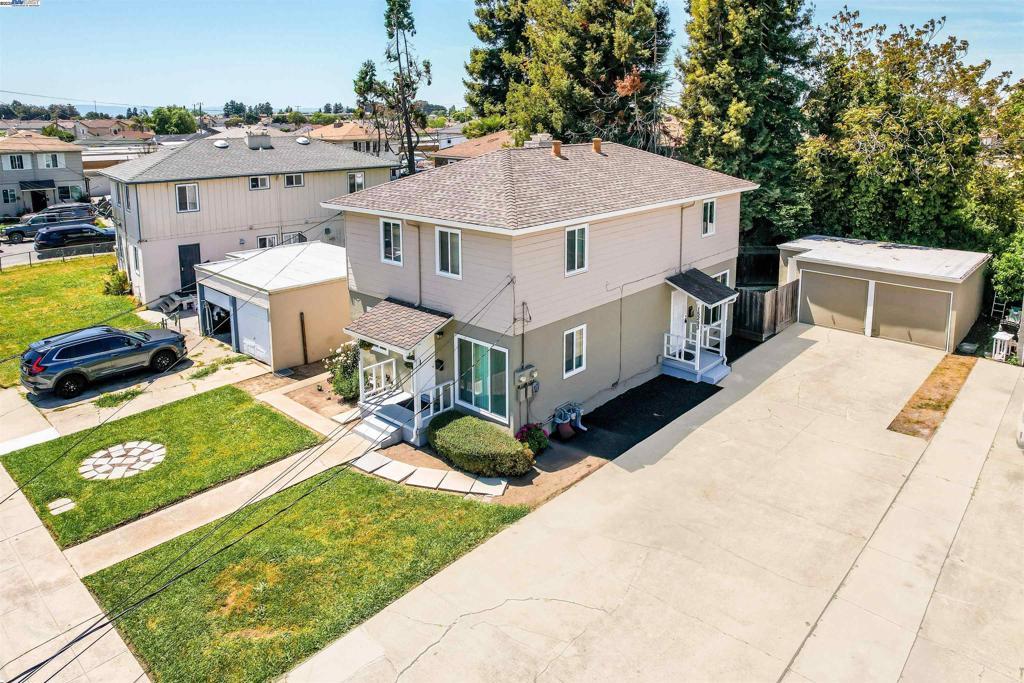 Photo of Listing #41096360