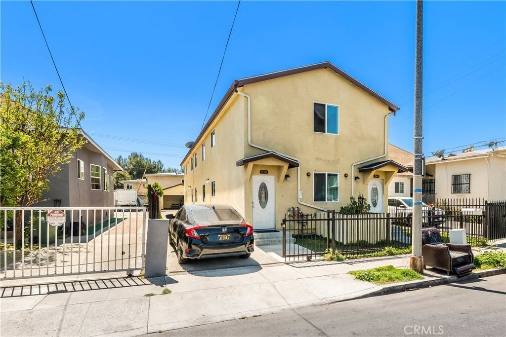 Photo of Listing #SB25105139